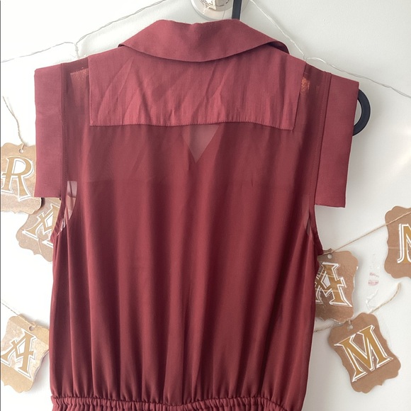 BCBG Overall Short ❤️ - Picture 3 of 3